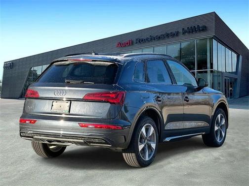 2025 Audi Q5 40 Premium