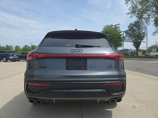 Daytona Gray 2025 Audi SQ5 3.0T Prestige