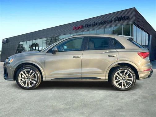 2025 Audi Q3 Premium 45 TFSI S line quattro Tiptronic