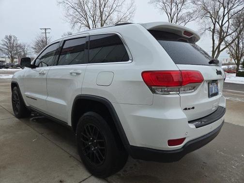 2017 Jeep Grand Cherokee Laredo