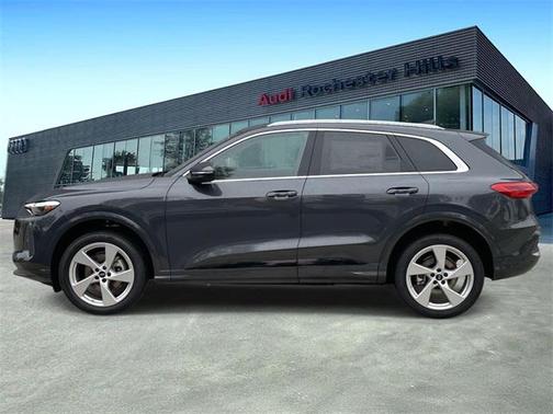 2025 Audi Q5 Premium Plus TFSI quattro S tronic