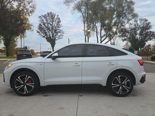 2025 Audi Q5 45 S line Premium Plus