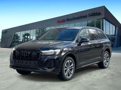 Mythos Black Metallic 2026 Audi Q7 45 Premium Plus