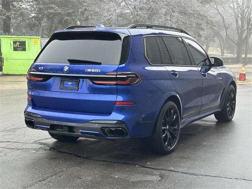 2024 BMW X7 M60i