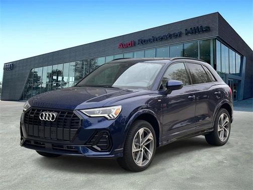 2025 Audi Q3 Premium 45 TFSI S line quattro Tiptronic