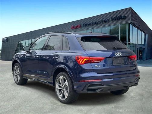 2025 Audi Q3 Premium 45 TFSI S line quattro Tiptronic