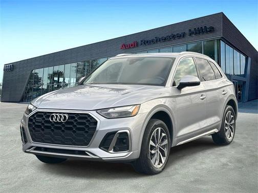 2023 Audi Q5 45 S line Premium