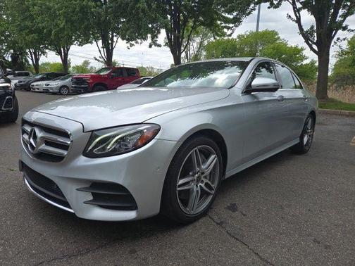 Iridium Silver Metallic 2017 Mercedes-Benz E-Class 4MATIC