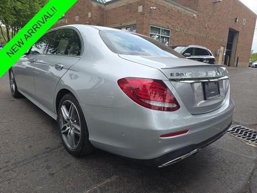 Iridium Silver Metallic 2017 Mercedes-Benz E-Class 4MATIC