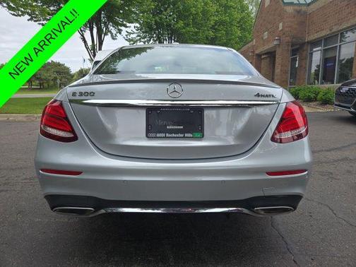 Iridium Silver Metallic 2017 Mercedes-Benz E-Class 4MATIC