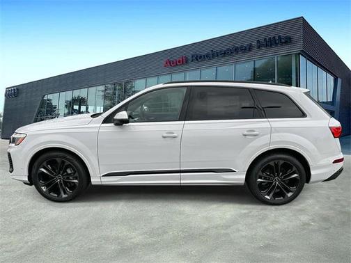 2025 Audi Q7 55 Premium Plus