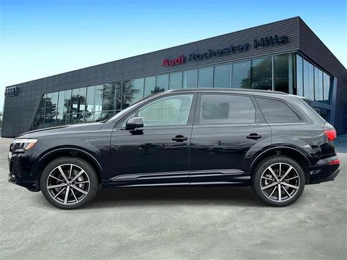 2025 Audi Q7 45 Premium Plus