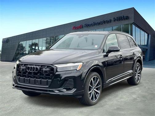 2025 Audi Q7 45 Premium Plus