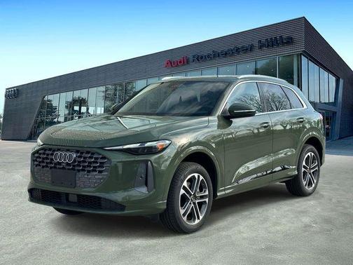 District Green Metallic 2026 Audi Q5 Premium TFSI quattro S tronic