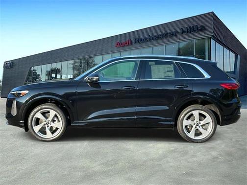 2025 Audi Q5 Premium Plus