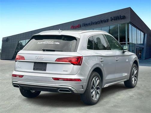 2025 Audi Q5 45 S line Premium Plus