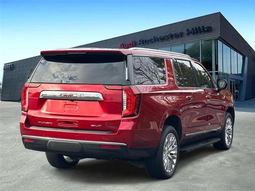 2023 GMC Yukon XL SLT