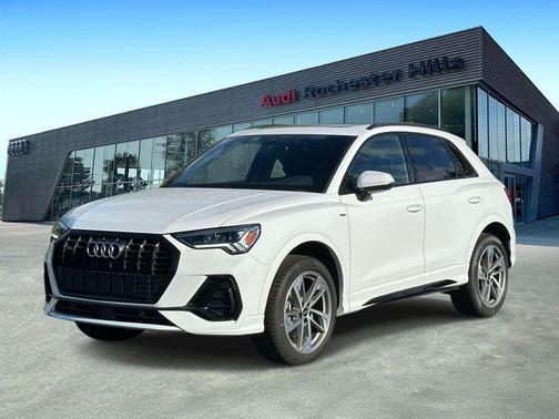 Arkona White 2025 Audi Q3 Premium 45 TFSI S line quattro Tiptronic