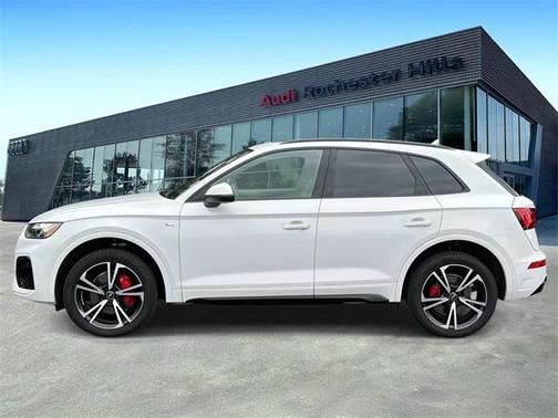2025 Audi Q5 45 S line Premium Plus