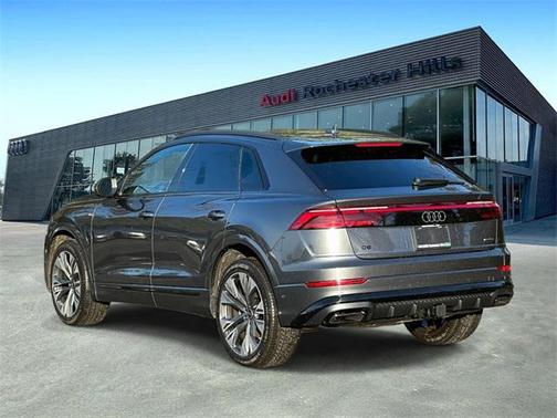 2025 Audi Q8 55 Premium Plus