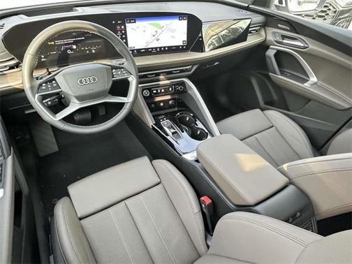 2025 Audi Q5 Premium Plus