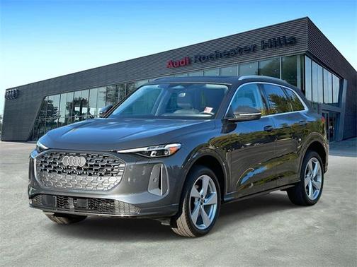 2025 Audi Q5 Premium Plus