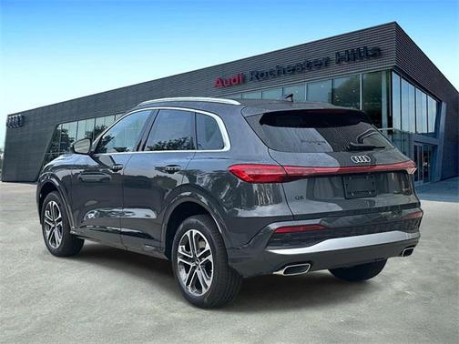2025 Audi Q5 Premium Plus