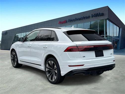 2026 Audi Q8 55 Premium Plus