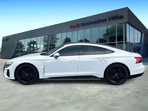 2023 Audi e-tron GT Premium Plus quattro