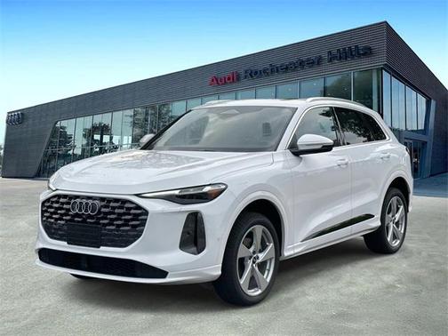 2025 Audi Q5 Premium Plus