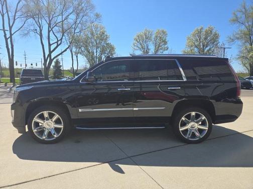 2019 Cadillac Escalade Luxury