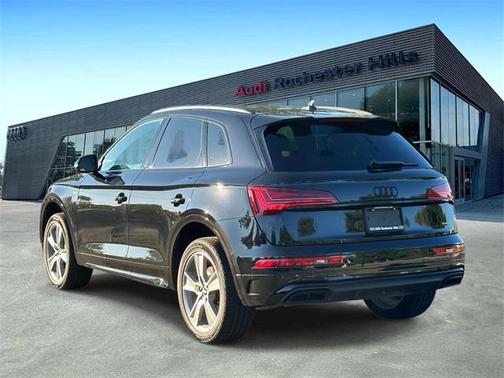 2025 Audi Q5 45 S line Premium
