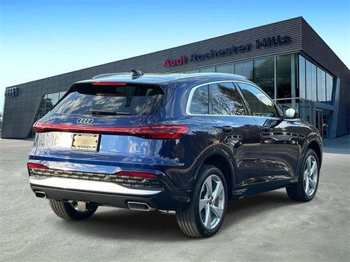 2025 Audi Q5 Premium Plus TFSI quattro S tronic