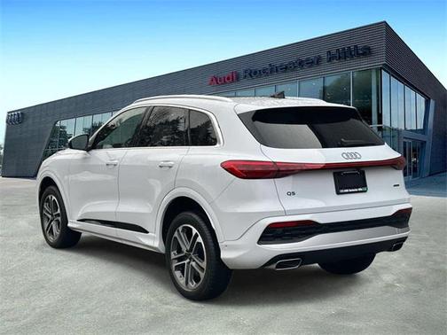 2025 Audi Q5 Premium Plus TFSI quattro S tronic