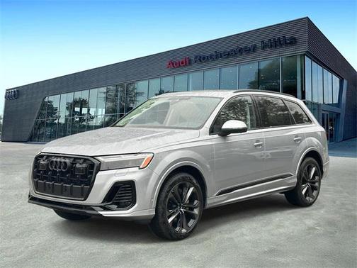 2025 Audi Q7 55 Premium Plus