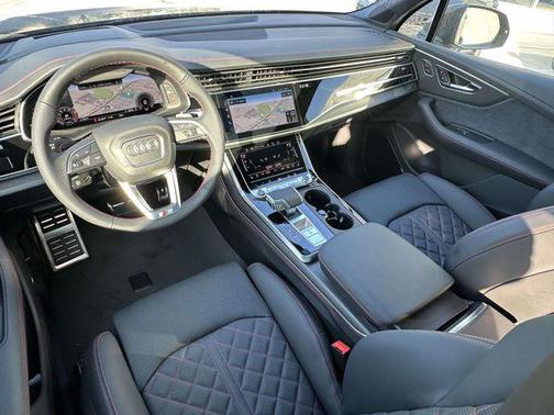 Mythos Black Metallic 2026 Audi Q7 55 Prestige