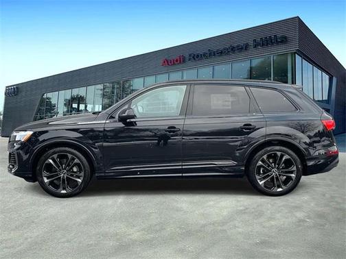 2026 Audi Q7 55 Premium Plus