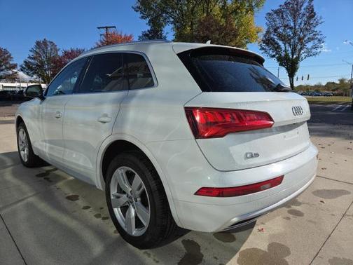 2019 Audi Q5 2.0T Premium