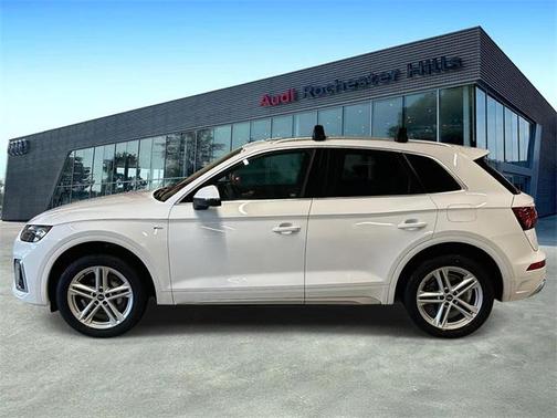2021 Audi Q5 Premium Plus 55 TFSI e quattro S tronic