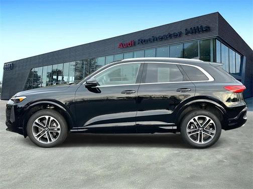 2025 Audi Q5 Premium Plus TFSI quattro S tronic