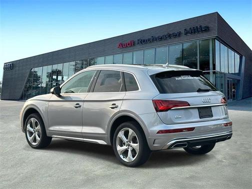 2025 Audi Q5 45 S line Premium Plus