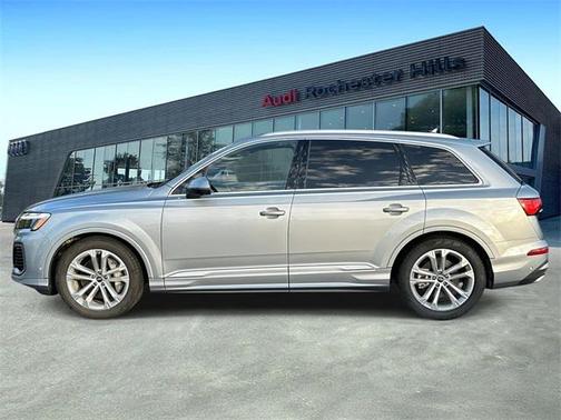 2025 Audi Q7 55 Premium Plus