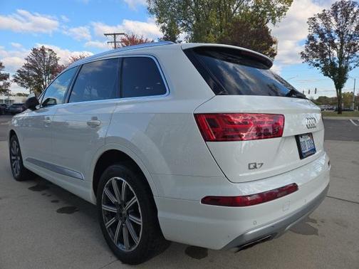 2019 Audi Q7 55 Premium