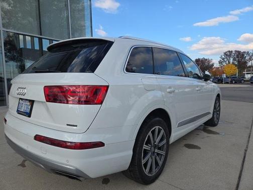 2019 Audi Q7 55 Premium