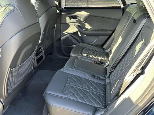 2025 Audi SQ8 4.0T Prestige