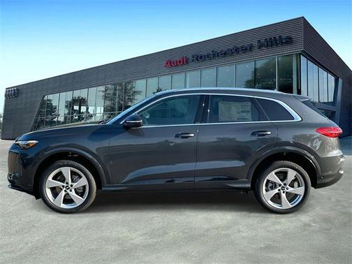 2025 Audi Q5 Premium Plus
