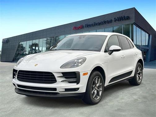 2021 Porsche Macan Base