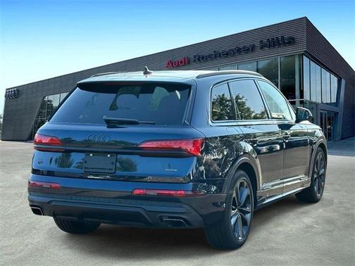 2025 Audi Q7 55 Prestige