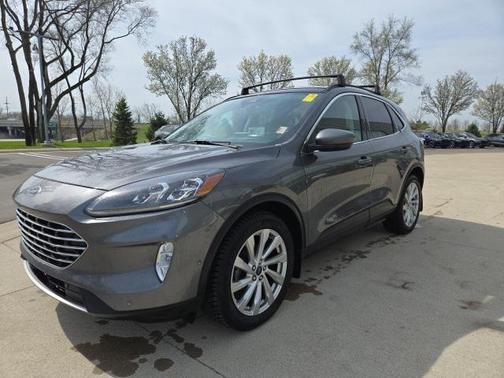 2021 Ford Escape Titanium