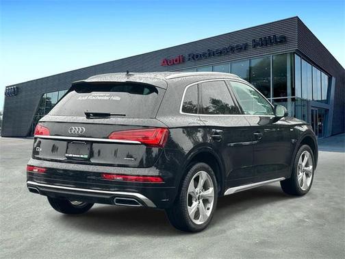 2025 Audi Q5 45 S line Premium Plus